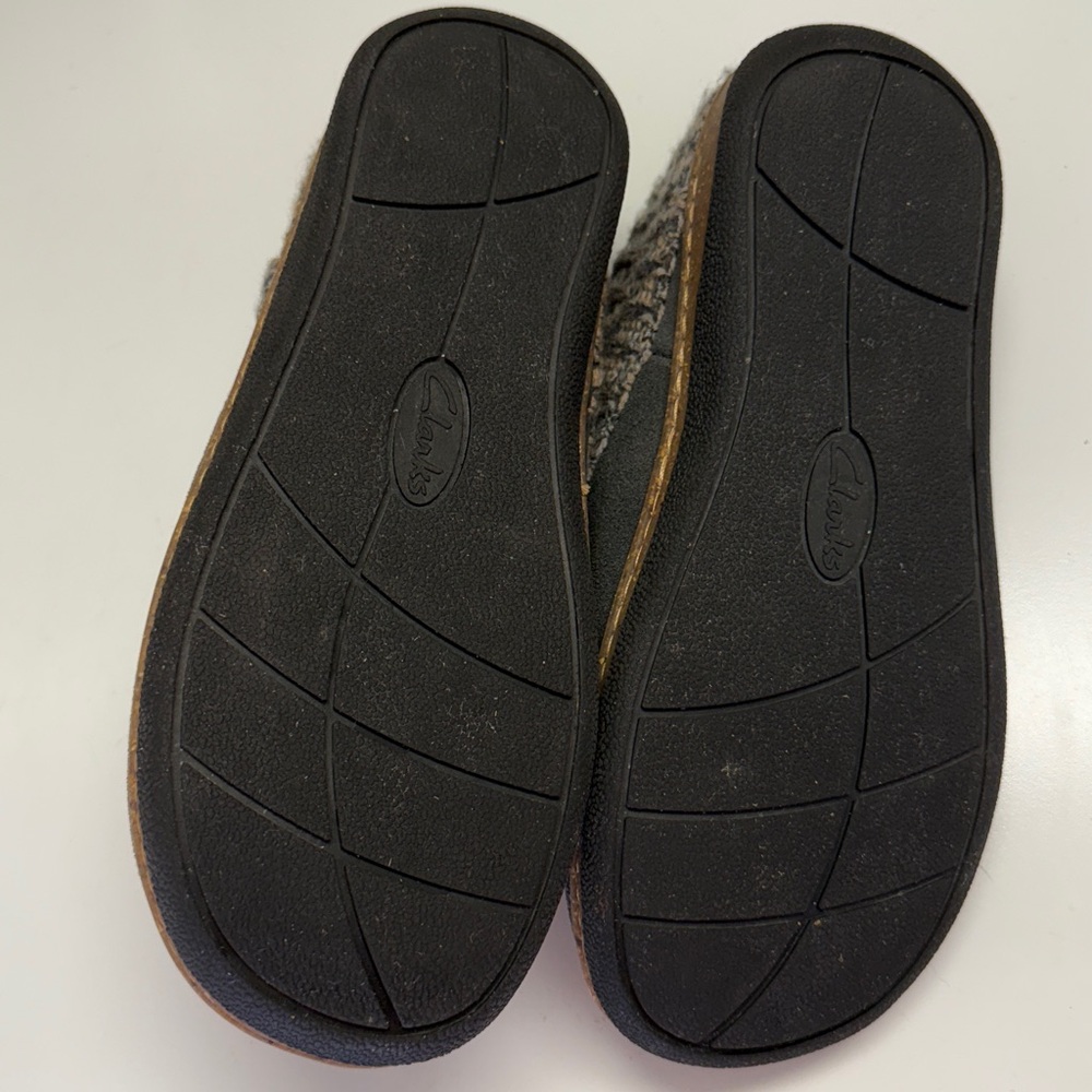 Clarks 9M Knitted Collar Clogs Suede Fur-Lined Hard-Bottom Slippers Gray EUC - Picture 9 of 9